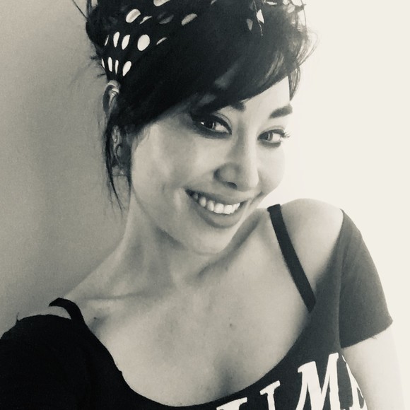 Meet your Posher, Posh - Picture 1 of 1